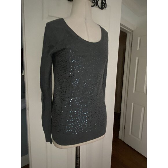 NWT Old Navy gray sequin front sweater top XS - Picture 3 of 4